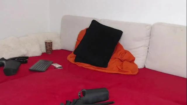 Image 2 of missjenifer Stream on Chaturbate on 2 months ago
