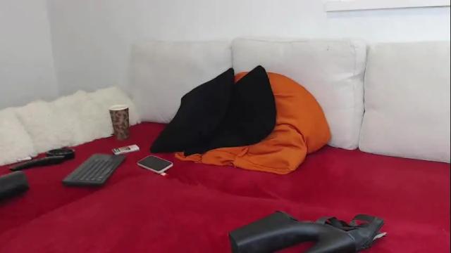 Image 4 of missjenifer Stream on Chaturbate on 1 month ago