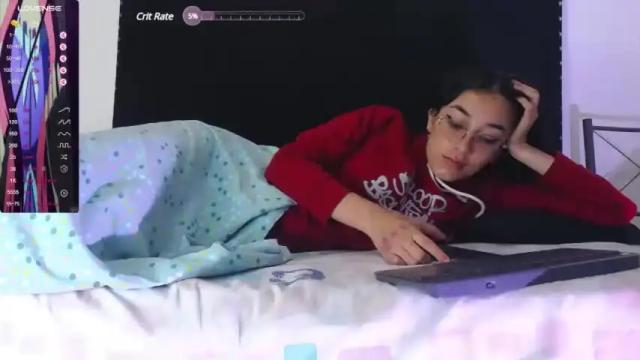 Image 12 of missjhonnes Stream on Chaturbate on 16 months ago
