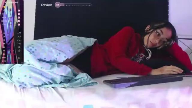 Image 6 of missjhonnes Stream on Chaturbate on 16 months ago