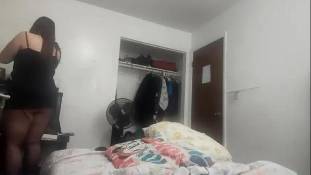 Image 12 of missjuicy1luv Stream on Chaturbate on 15 months ago