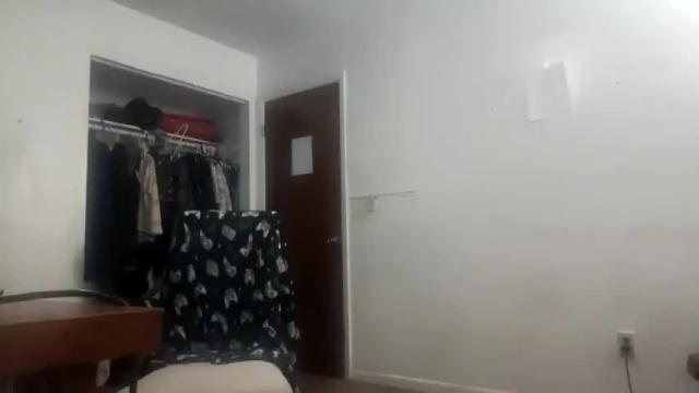 Image 2 of missjuicy1luv Stream on Chaturbate on 14 months ago