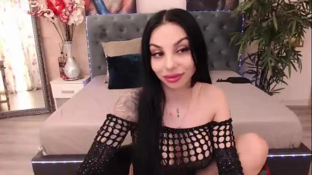 Image 11 of missjuliax Stream on Chaturbate on 1 month ago