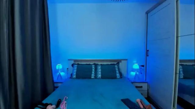 Image 2 of misskarla20 Stream on Chaturbate on 1 month ago