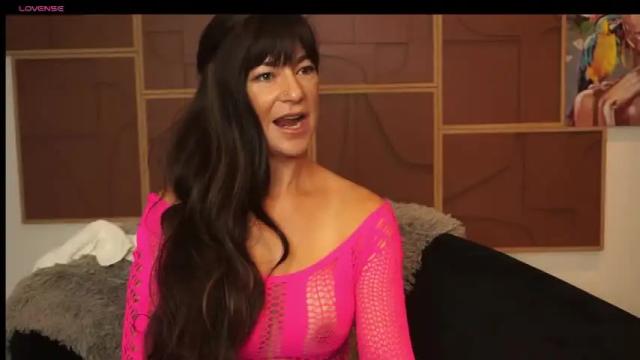 Image 11 of misskaslo Stream on Chaturbate on 15 months ago