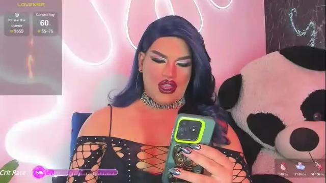 Image 3 of misskassandraa_ Stream on Chaturbate on 3 months ago