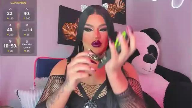 Image 10 of misskassandraa_ Stream on Chaturbate on 2 months ago