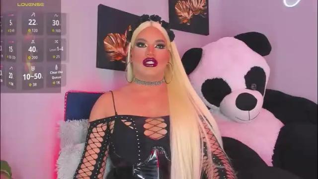 Image 12 of misskassandraa_ Stream on Chaturbate on 1 month ago