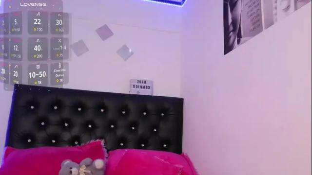 Image 3 of misskatiia Stream on Chaturbate on 3 months ago