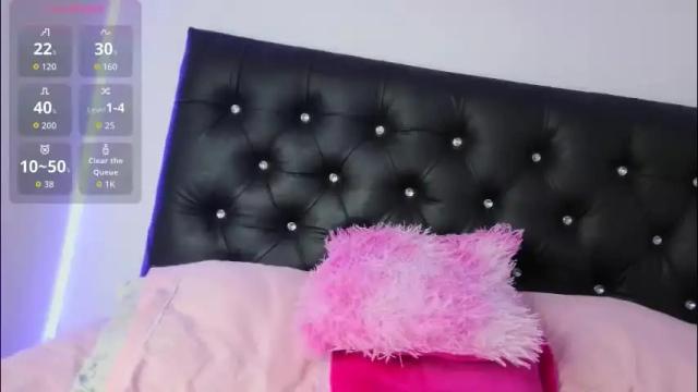 Image 3 of misskatiia Stream on Chaturbate on 2 months ago