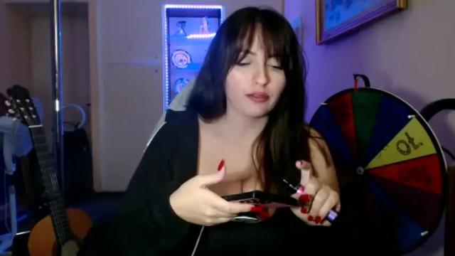 Image 7 of misslaras Stream on Chaturbate on 18 months ago
