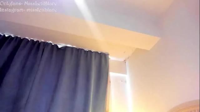 Image 11 of missletiblane Stream on Chaturbate on 2 months ago