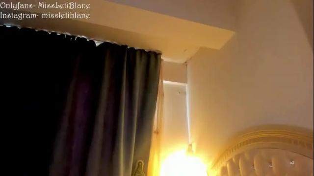 Image 6 of missletiblane Stream on Chaturbate on 1 month ago
