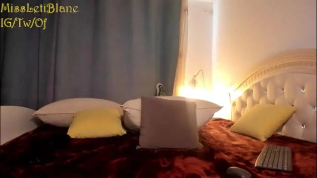Image 11 of missletiblane Stream on Chaturbate on 2 months ago