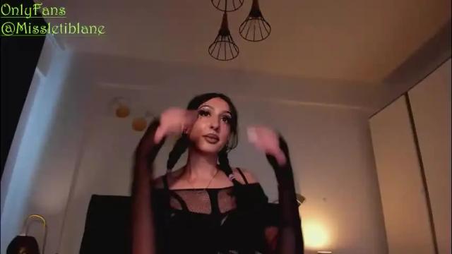 Image 4 of missletiblane Stream on Chaturbate on 3 days ago