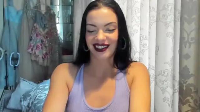 Image 4 of misslilymariaxo Stream on Chaturbate on 16 months ago