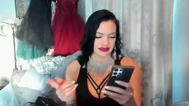 Image 3 of misslilymariaxo Stream on Chaturbate on 13 months ago