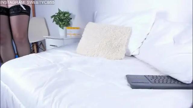 Image 12 of misslindadiaomond Stream on Chaturbate on 1 month ago