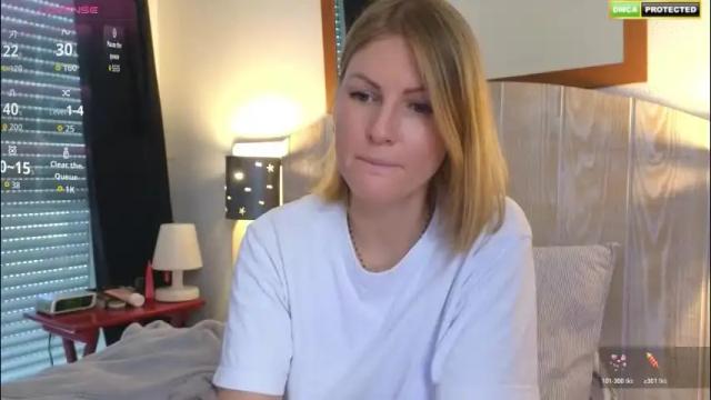 Image 2 of misslucci Stream on Chaturbate on 1 month ago