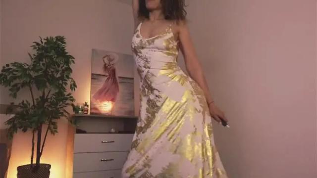 Image 2 of misslullu Stream on Chaturbate on 1 month ago