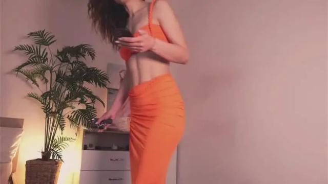 Image 2 of misslullu Stream on Chaturbate on 11 days ago
