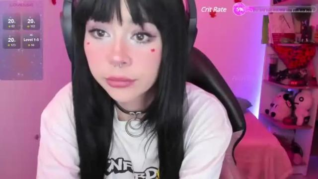 Image 3 of missmaddox Stream on Chaturbate on 16 months ago