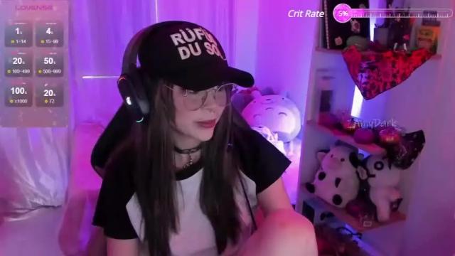 Image 4 of missmaddox Stream on Chaturbate on 13 months ago