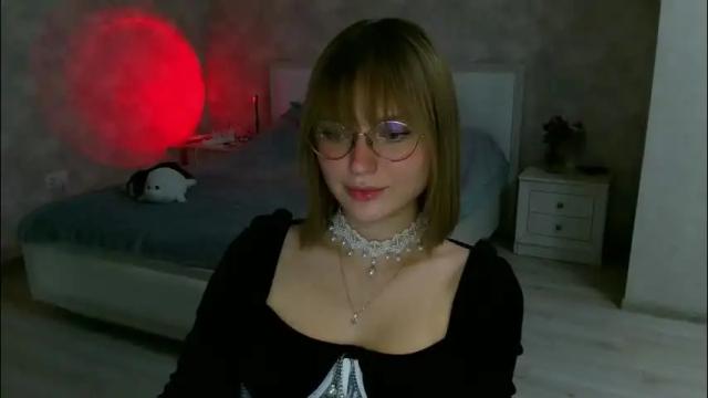 Image 11 of missmariat Stream on Chaturbate on 3 months ago
