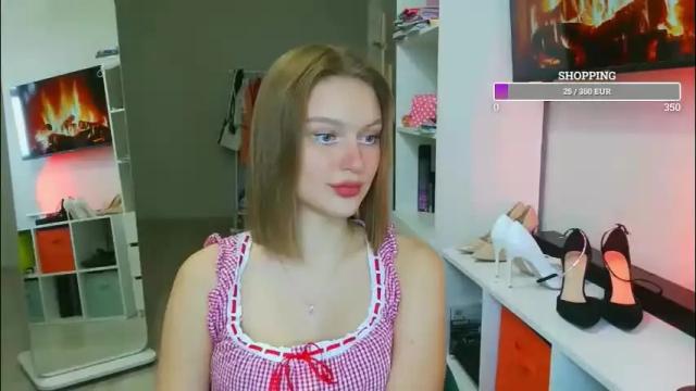 Image 8 of missmariat Stream on Chaturbate on 12 days ago