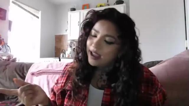 Image 6 of missmiasecreto Stream on Chaturbate on 14 months ago