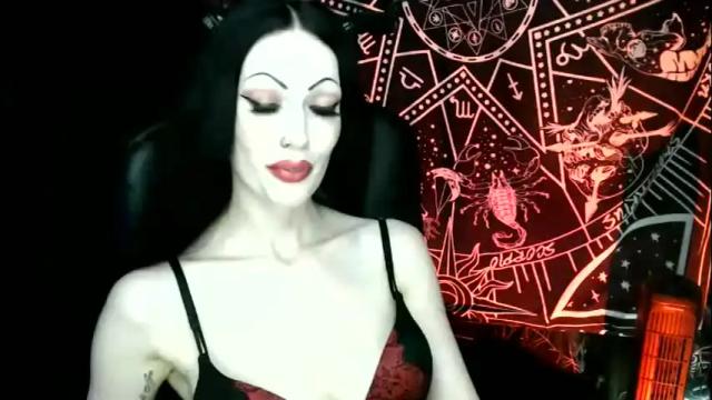 Image 6 of missmoondoll Stream on Chaturbate on 2 months ago