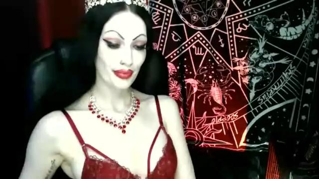 Image 2 of missmoondoll Stream on Chaturbate on 1 month ago