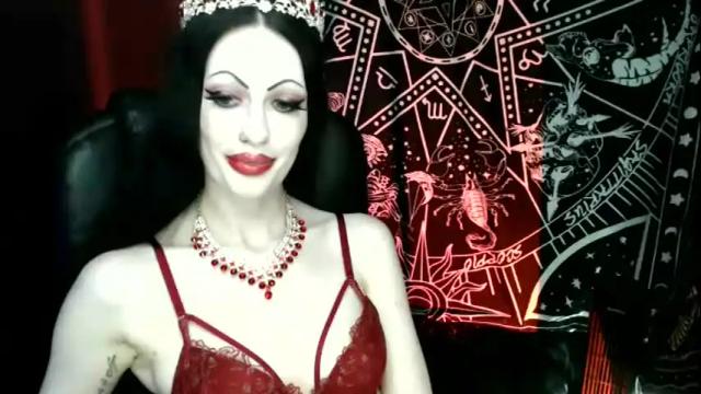 Image 7 of missmoondoll Stream on Chaturbate on 1 month ago