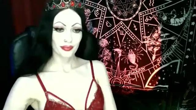 Image 6 of missmoondoll Stream on Chaturbate on 22 days ago