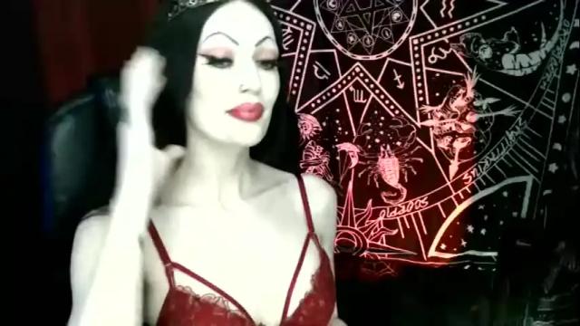 Image 7 of missmoondoll Stream on Chaturbate on 22 days ago