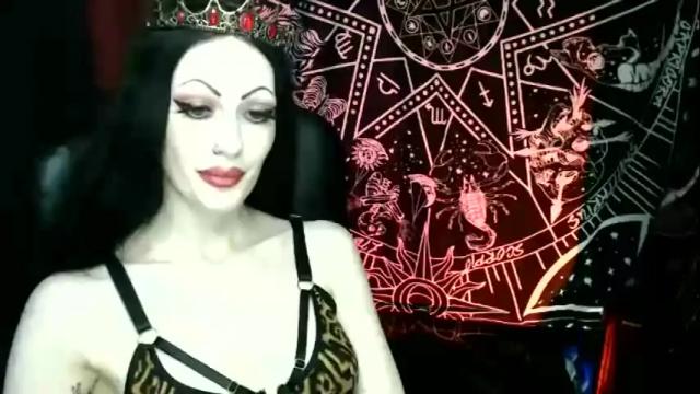 Image 10 of missmoondoll Stream on Chaturbate on 5 days ago