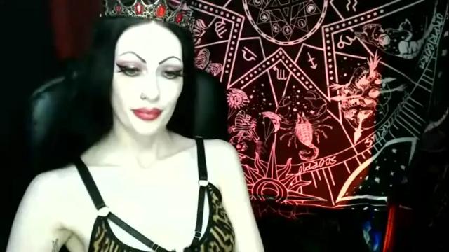 Image 6 of missmoondoll Stream on Chaturbate on 5 days ago