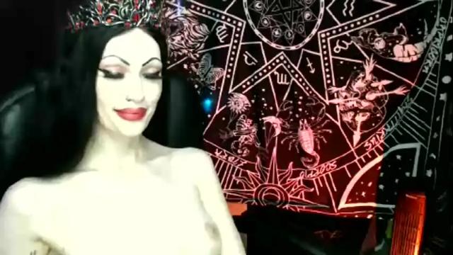 Image 10 of missmoondoll Stream on Chaturbate on 3 days ago