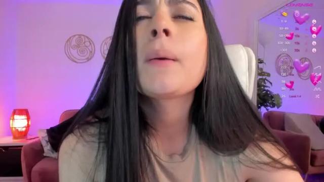Image 12 of missmoscu Stream on Chaturbate on 19 months ago