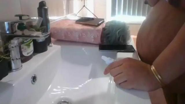 Image 7 of missnancyandgeorge Stream on Chaturbate on 17 months ago