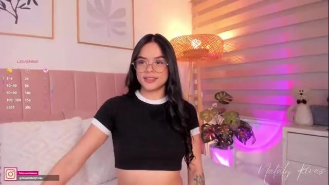Image 3 of missnataly_ Stream on Chaturbate on 1 month ago