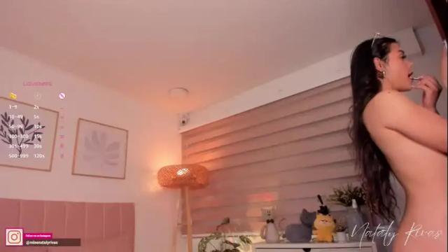 Image 3 of missnataly_ Stream on Chaturbate on 1 month ago