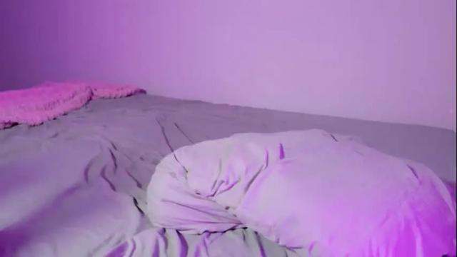 Image 4 of missnaughtiinaomi Stream on Chaturbate on 1 month ago