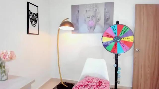 Image 7 of missniley Stream on Chaturbate on 15 months ago