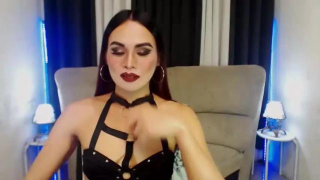 Image 10 of missoliviaontop Stream on Chaturbate on 14 months ago