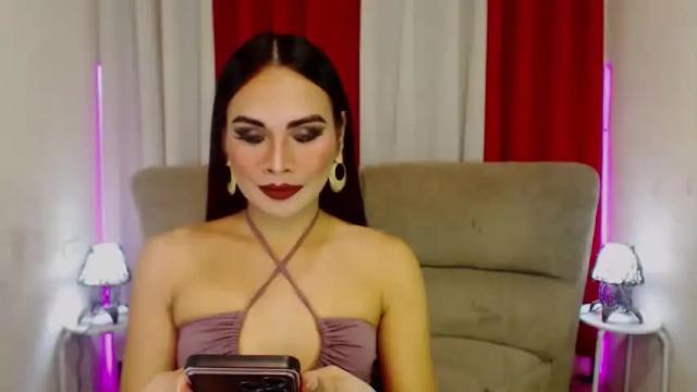 Image 8 of missoliviaontop Stream on Chaturbate on 16 months ago