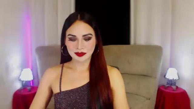 Image 2 of missoliviaontop Stream on Chaturbate on 13 months ago