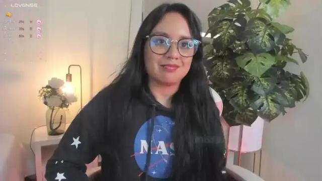 Image 10 of misspaula_ Stream on Chaturbate on 21 months ago