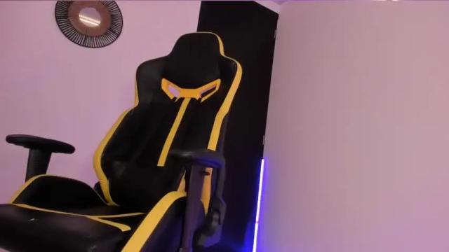 Thumbnail 3, misspaulag's Stream at Chaturbate, 21 months ago