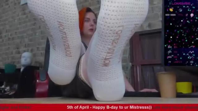 Image 4 of misspetitevenus Stream on Chaturbate on 12 months ago